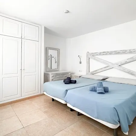 Two Bedrooms Oasi Blue Papagayo By Rentalfue Daire Corralejo