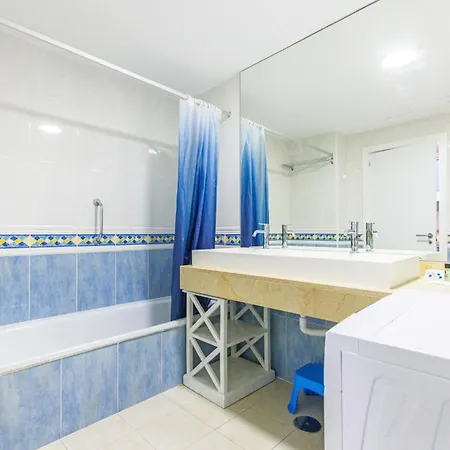 Oasi Blue Papagayo * Коральео